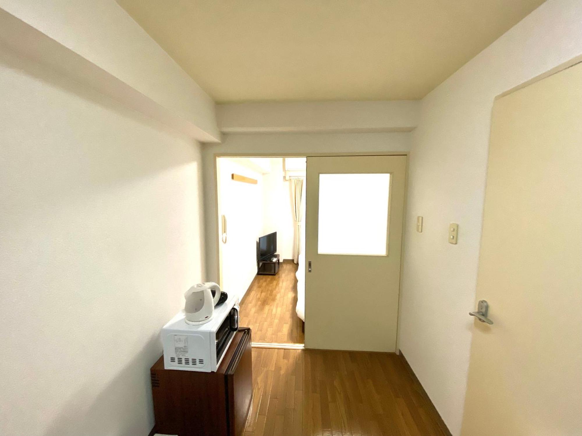 Guest House Flora Otemachi/フローラ大手町 Hiroshima Exterior photo